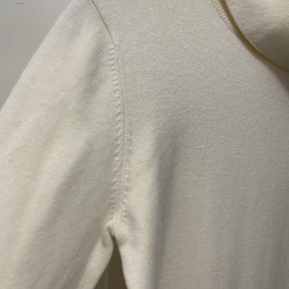 Guess Girls Cream Logo Knit Turtleneck Long Tunic Sweater Size 12 Soft Rayon - Picture 9 of 13
